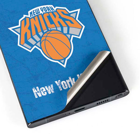 NBA New York Knicks Distressed Galaxy S25 Ultra Skin
